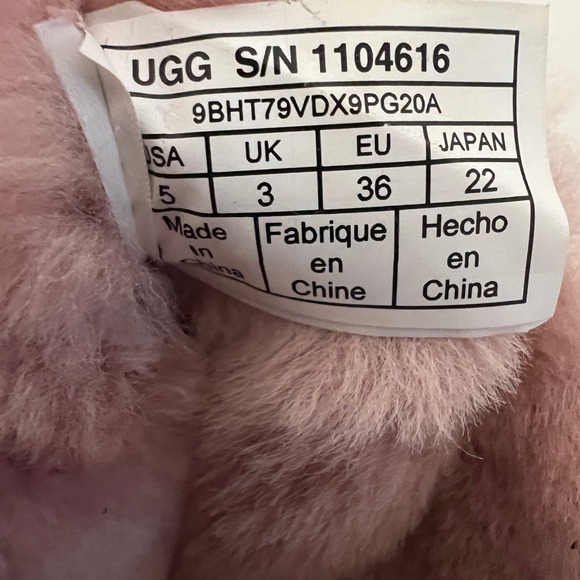 UGG Classic Boom Buckle Suede Leather Boot Size 5 New - Picture 9 of 10